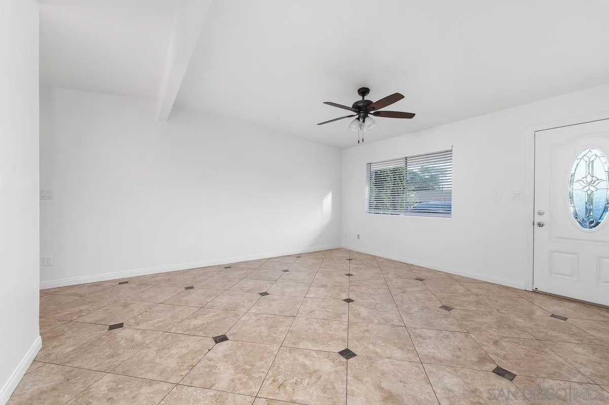 https://cdn.realtyfeed.com/cdn/127/260005116/8a7ccde309cade491d5d6e7c676ad513.webp