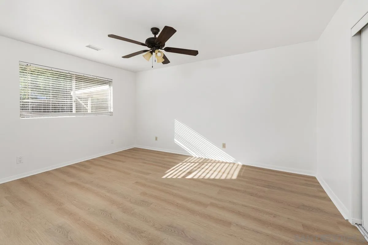 https://cdn.realtyfeed.com/cdn/127/260005116/d2841350fc871a020b6aad34d7f1173c.webp