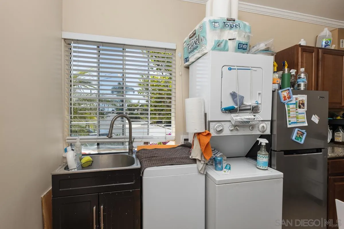 https://cdn.realtyfeed.com/cdn/127/260005116/e5f0035266783695c550142de64ae0fb.webp