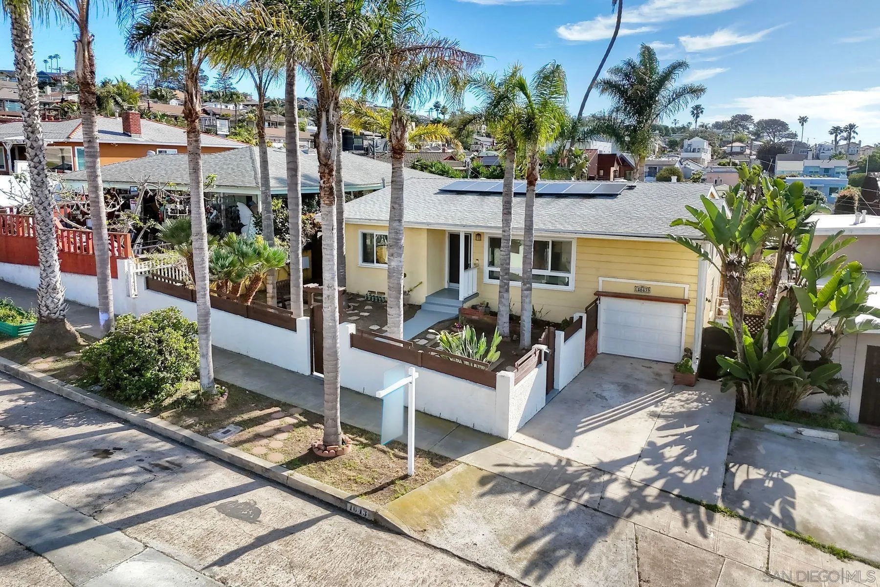 https://cdn.realtyfeed.com/cdn/127/260005125/95ba67823f26249fbebb7e9ec0f3eba7.webp