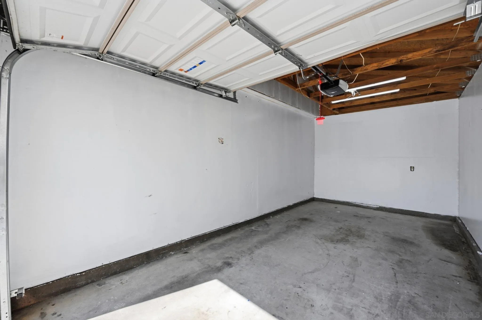 Photo #17: 260005128 Listing: Photo #17