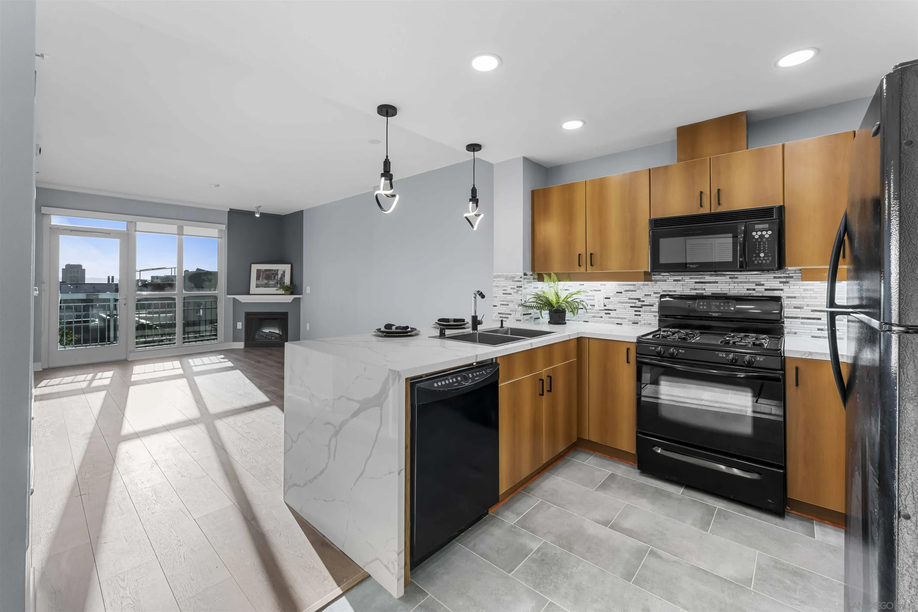 https://cdn.realtyfeed.com/cdn/127/260005129/5ccd793a31362ba9ccf35ba993963ac5.webp