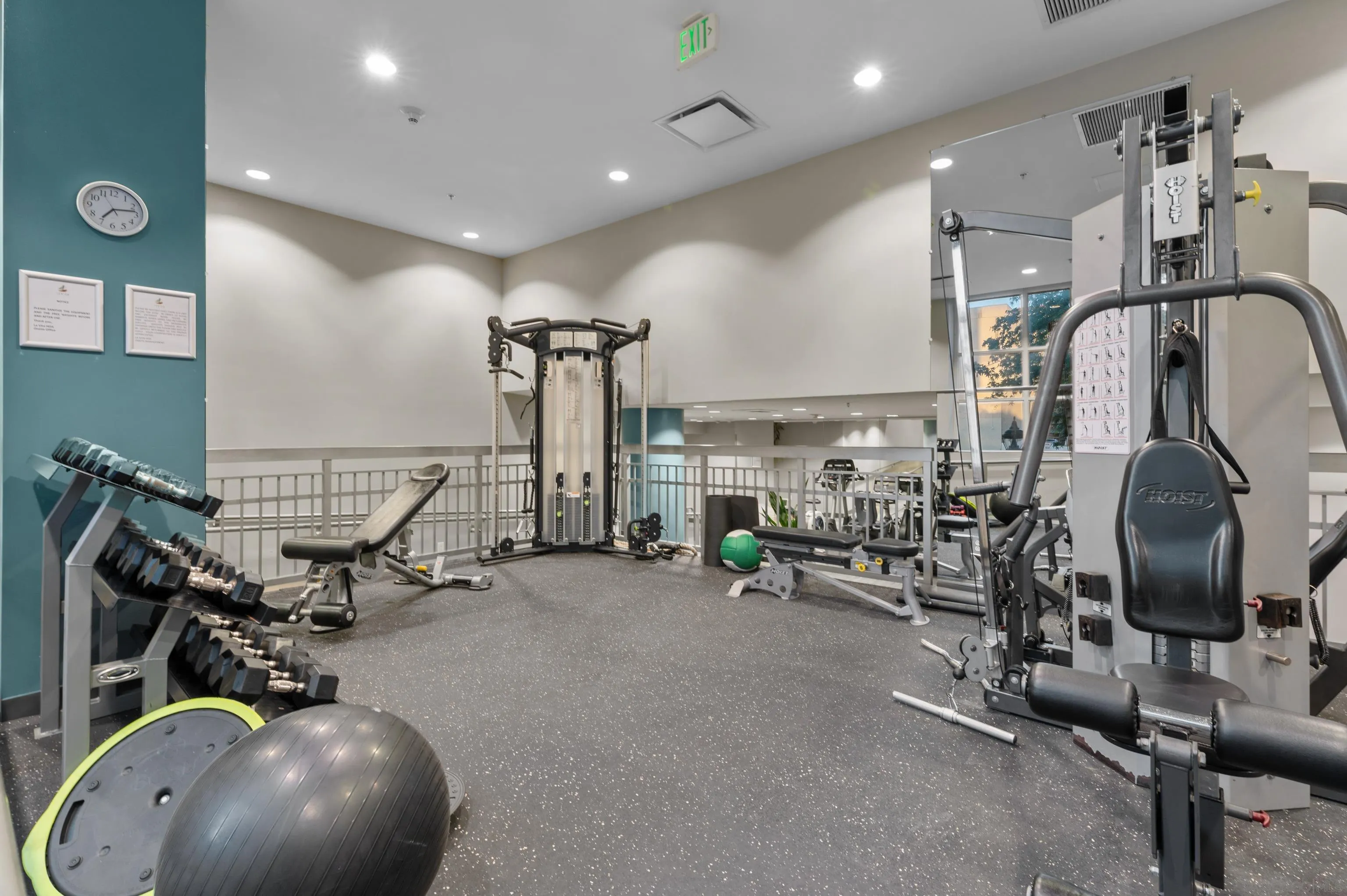 https://cdn.realtyfeed.com/cdn/127/260005129/8307b0e83c134678d7fad58daecf7e15.webp