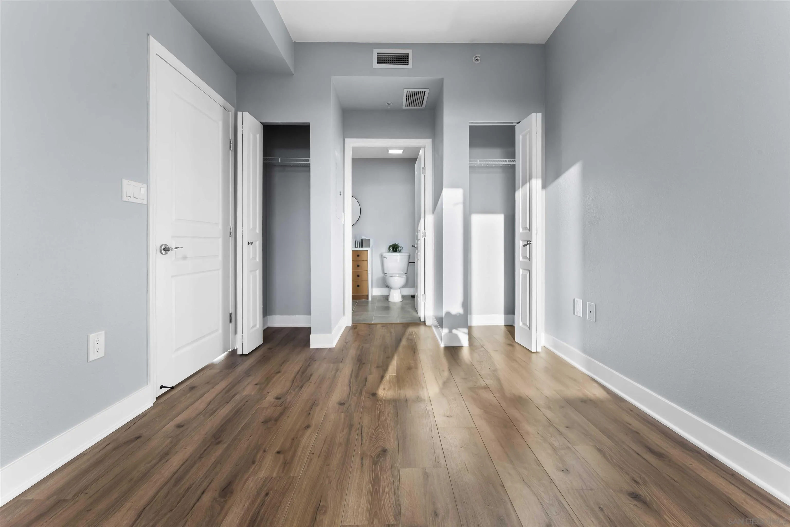 https://cdn.realtyfeed.com/cdn/127/260005129/ea5e448771294ee844dd31bd6c301217.webp