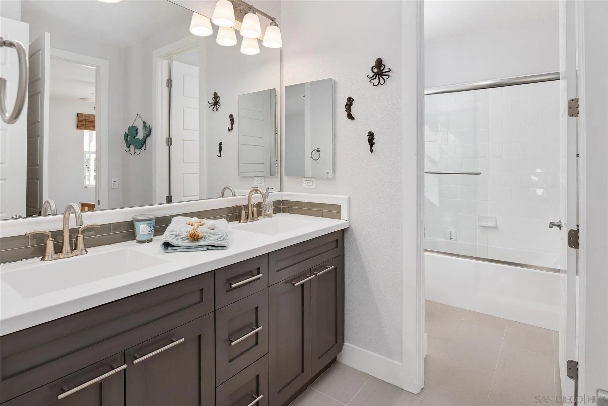 https://cdn.realtyfeed.com/cdn/127/260005133/12e555377e9d8add7d249b3dd2e61f1b.webp
