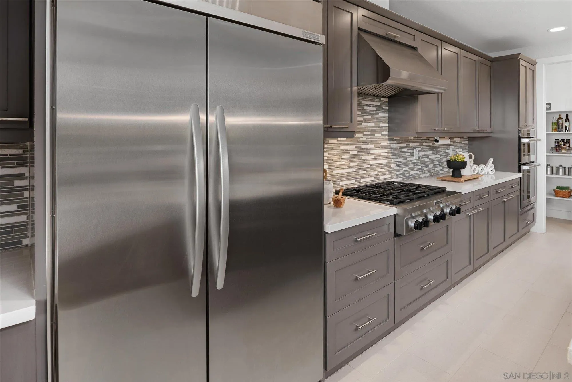 https://cdn.realtyfeed.com/cdn/127/260005133/340615ea55354fdfc33f7f00bddac626.webp