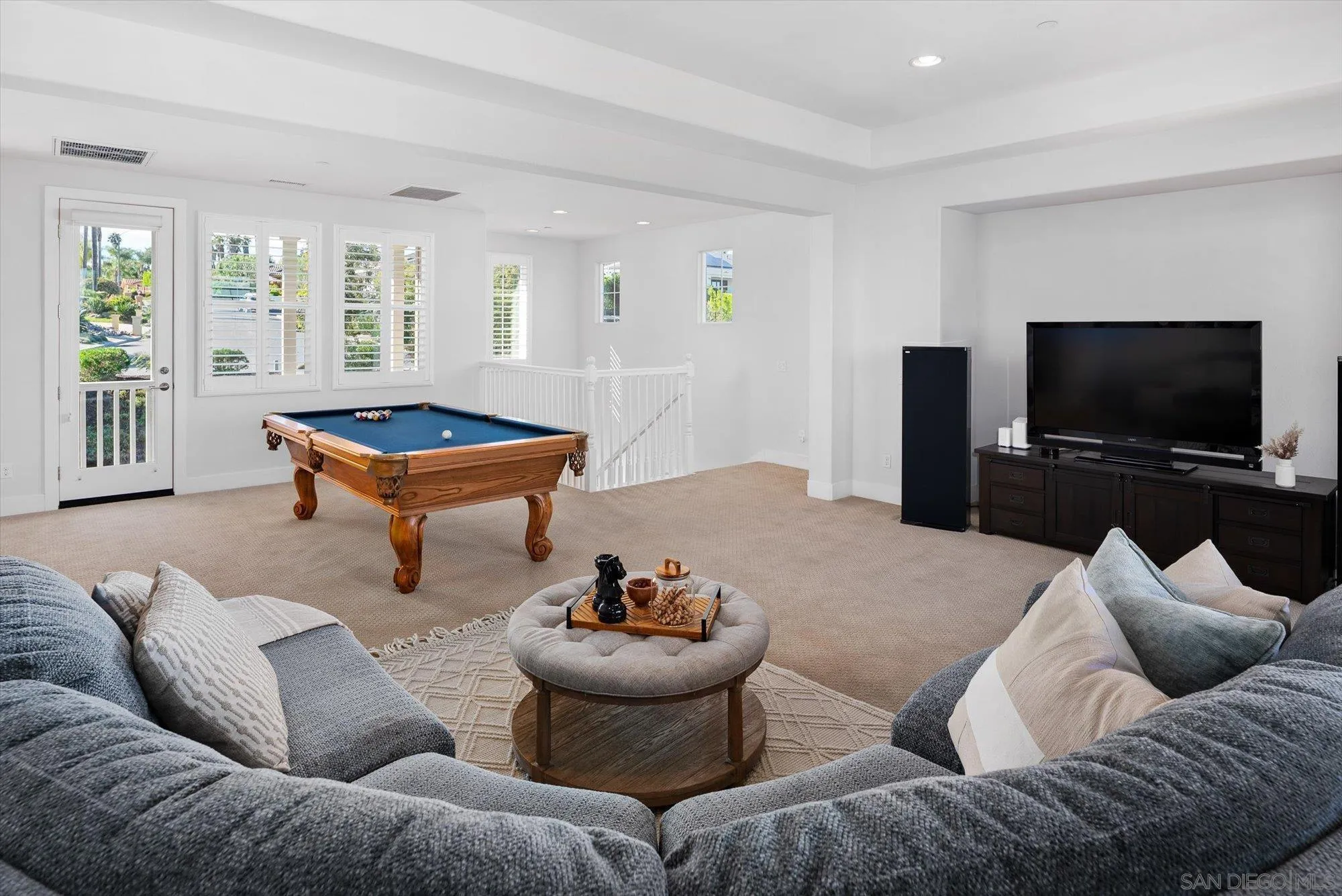 https://cdn.realtyfeed.com/cdn/127/260005133/622fc3db1e53abd4bc9d4122568caf84.webp