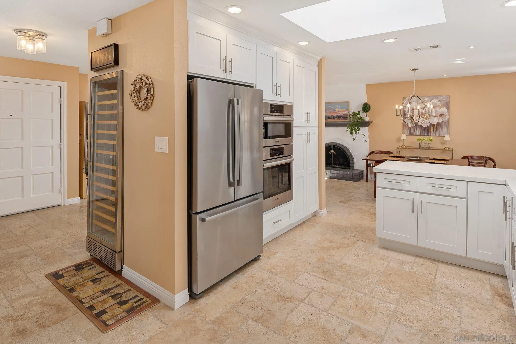 https://cdn.realtyfeed.com/cdn/127/260005134/2aa13de2922c5c776f40367b9b4f8778.webp