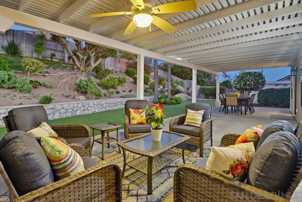 https://cdn.realtyfeed.com/cdn/127/260005136/3dcf7eb3c12f1e52e914babc59147c15.webp