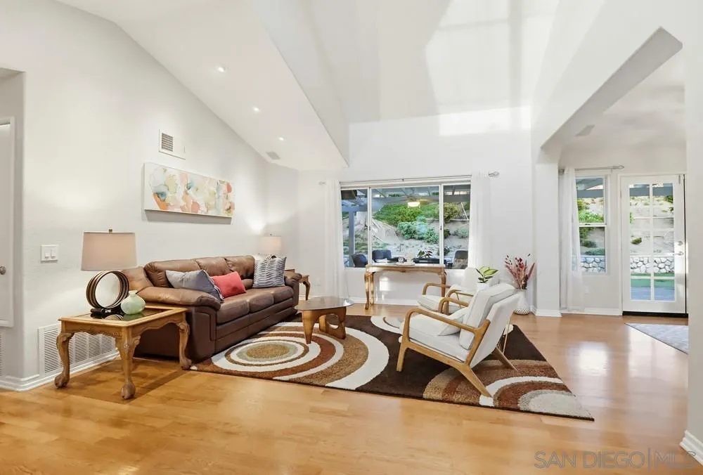 https://cdn.realtyfeed.com/cdn/127/260005136/79f5001914786922560a6184b5e13308.webp