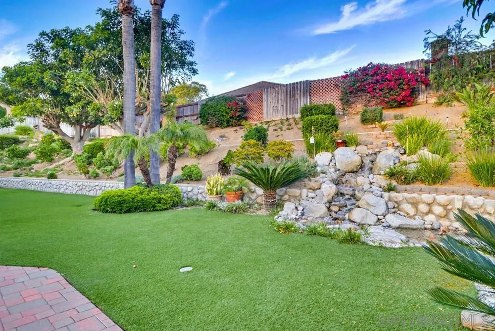 https://cdn.realtyfeed.com/cdn/127/260005136/b4eba56b7509542d6863bf8b59308c42.webp