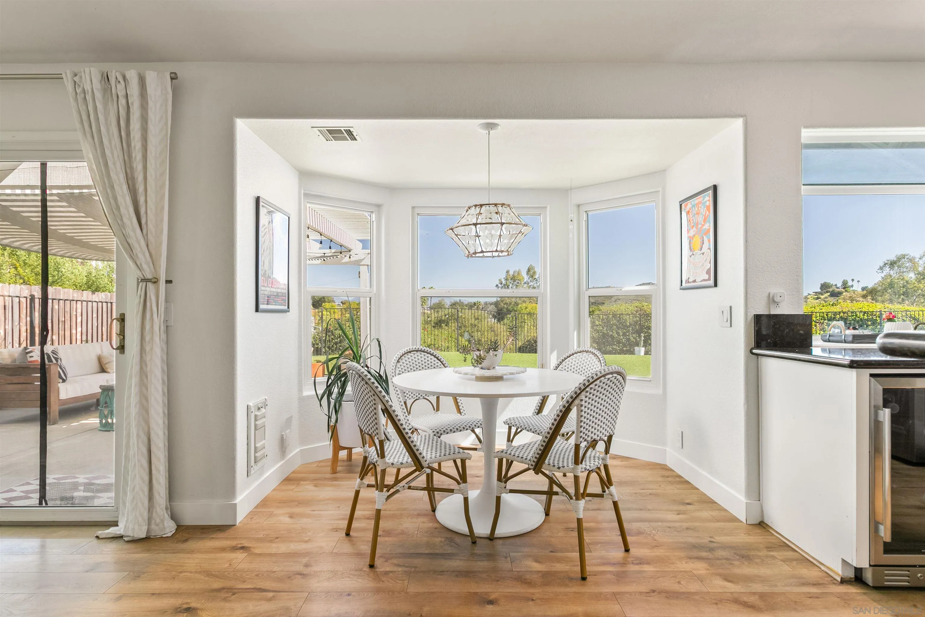 https://cdn.realtyfeed.com/cdn/127/260005137/b1d4791af4ec08fb124776828f8ac6c1.webp
