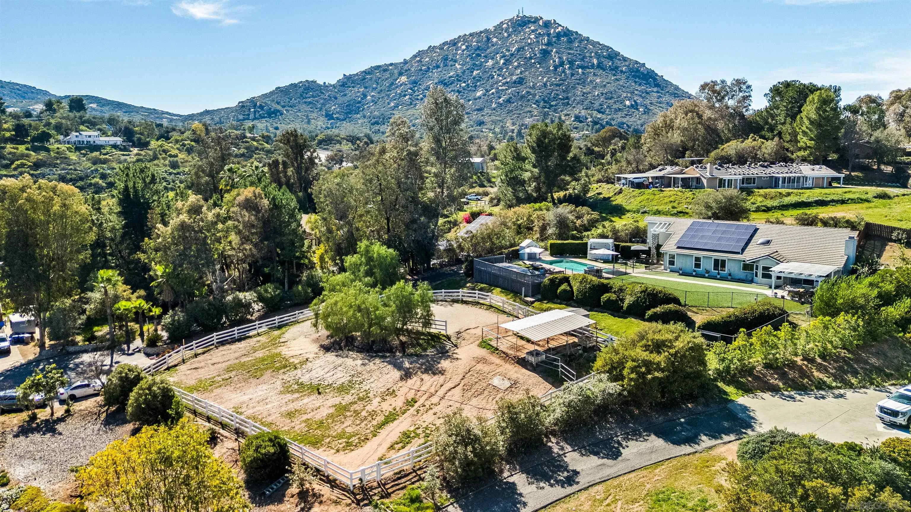 https://cdn.realtyfeed.com/cdn/127/260005137/cbd3c8302640c08b792a350c9815561f.webp