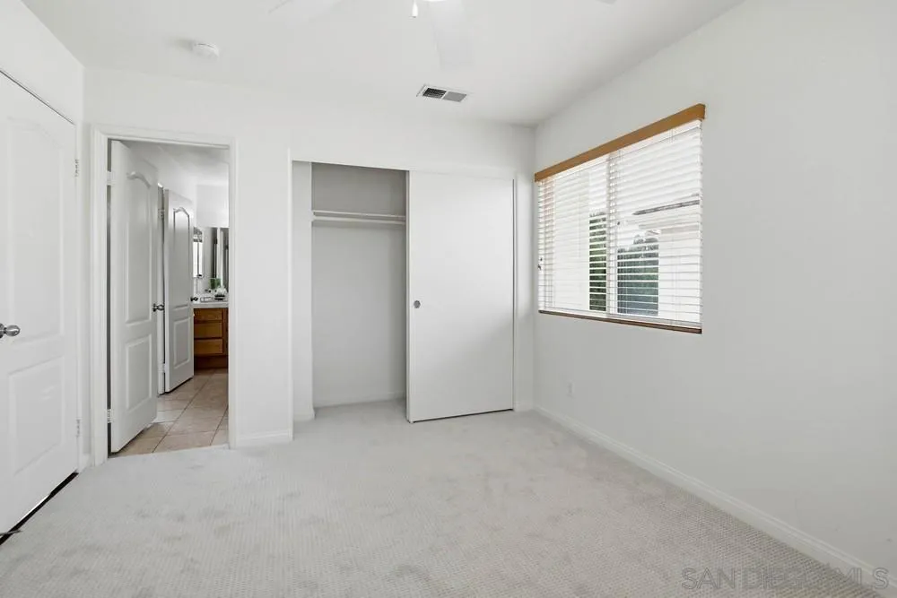 https://cdn.realtyfeed.com/cdn/127/260005141/bc10a3c114585573517d94dd5b9216a2.webp