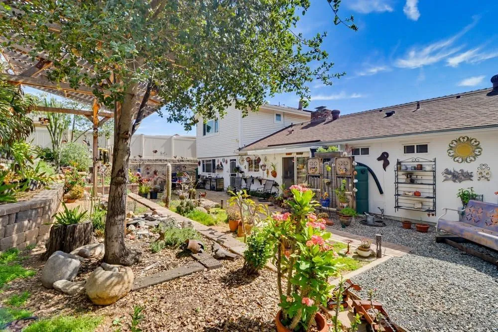 https://cdn.realtyfeed.com/cdn/127/260005143/af6775042bf8b817eb1a13879464011a.webp