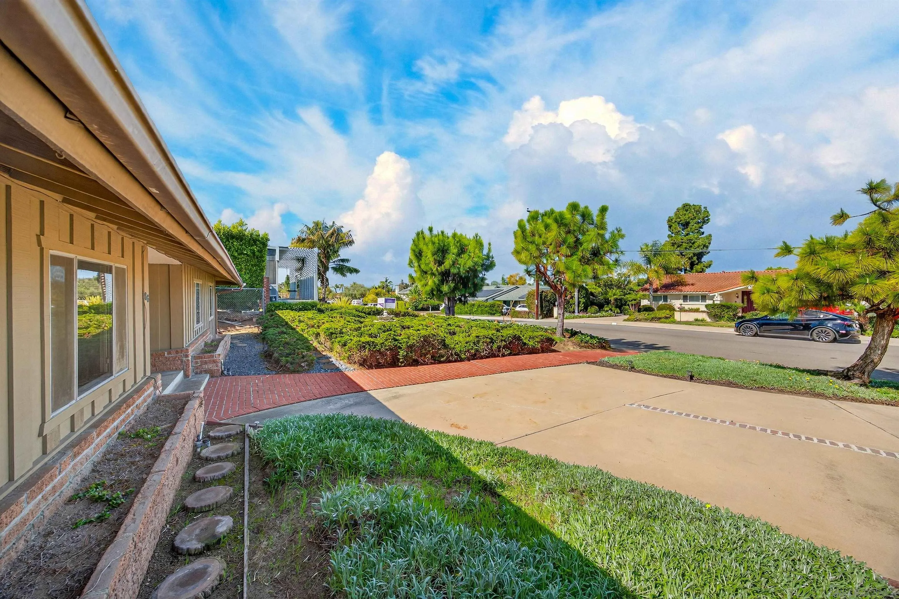 https://cdn.realtyfeed.com/cdn/127/260005146/27da43cc37e13a0a8a21e8009a7ee4b8.webp
