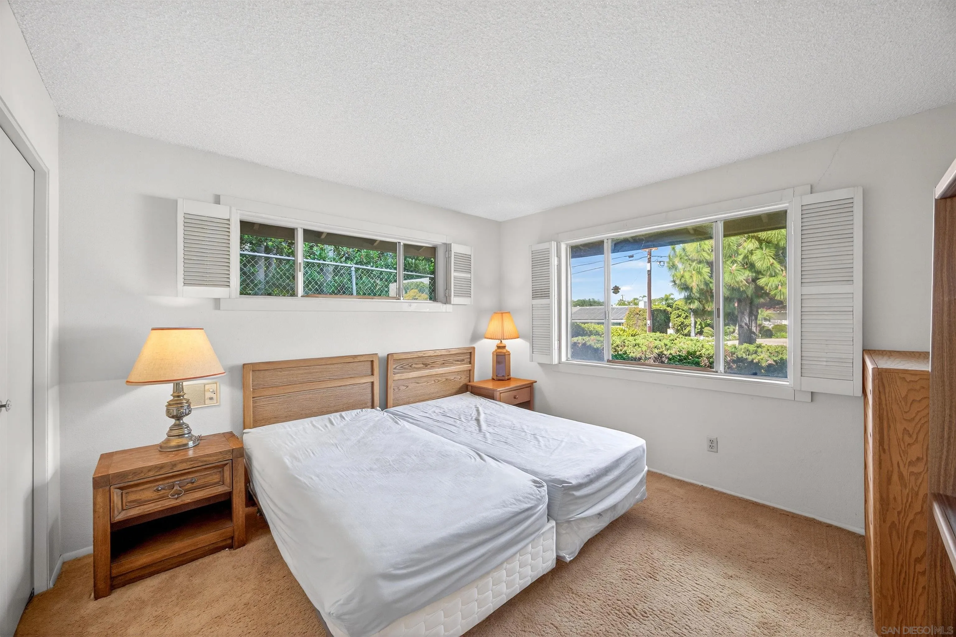 https://cdn.realtyfeed.com/cdn/127/260005146/ab3041693b7f8cabac8f2aeefcad6cca.webp