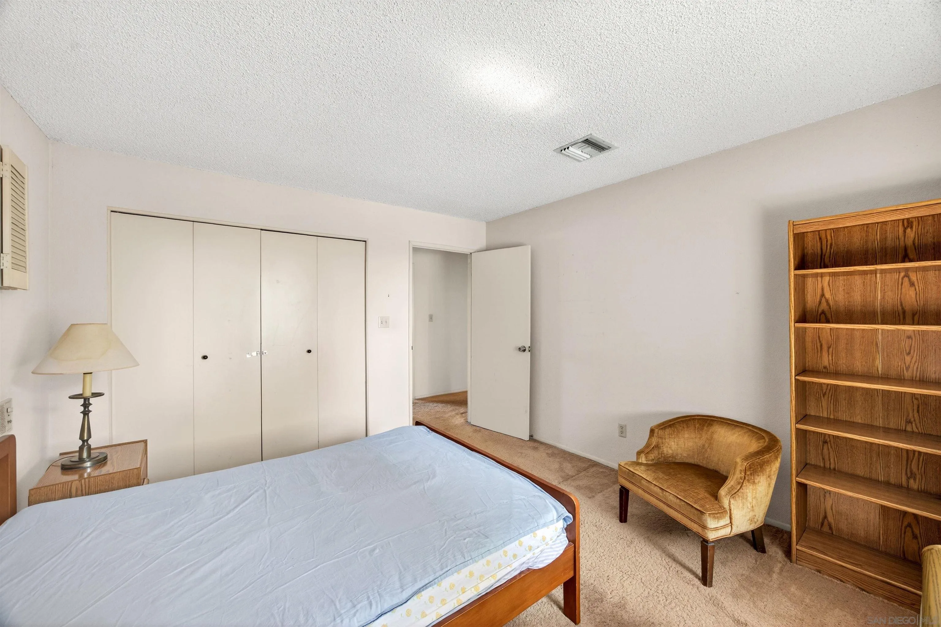 https://cdn.realtyfeed.com/cdn/127/260005146/f8c8682c0c8f74bf0062d505bd4b8c0f.webp