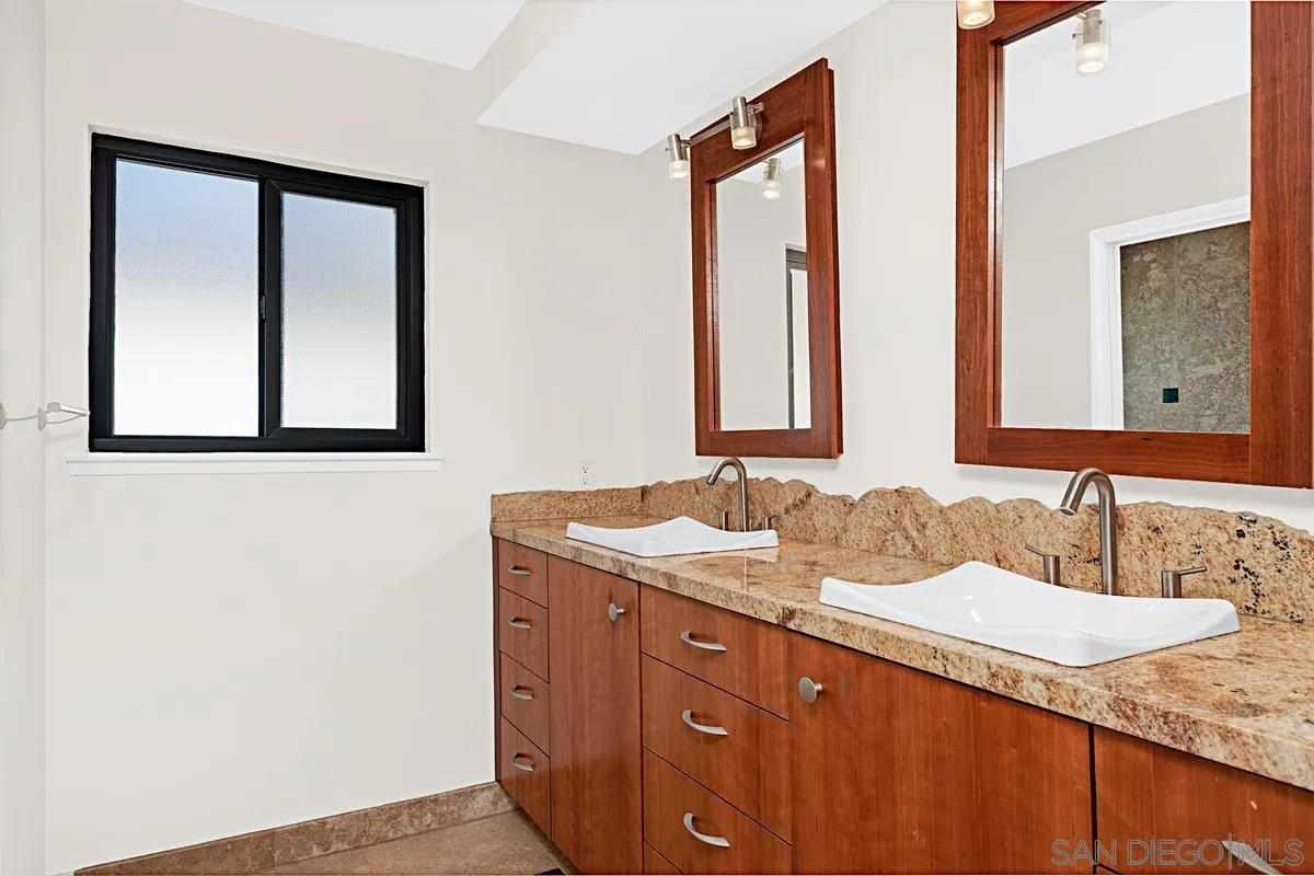 https://cdn.realtyfeed.com/cdn/127/260005150/92e3b158dd202dc3fd3fe71202aab98e.webp