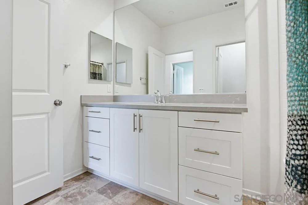 Photo #31: 260005152 Listing: Photo #31