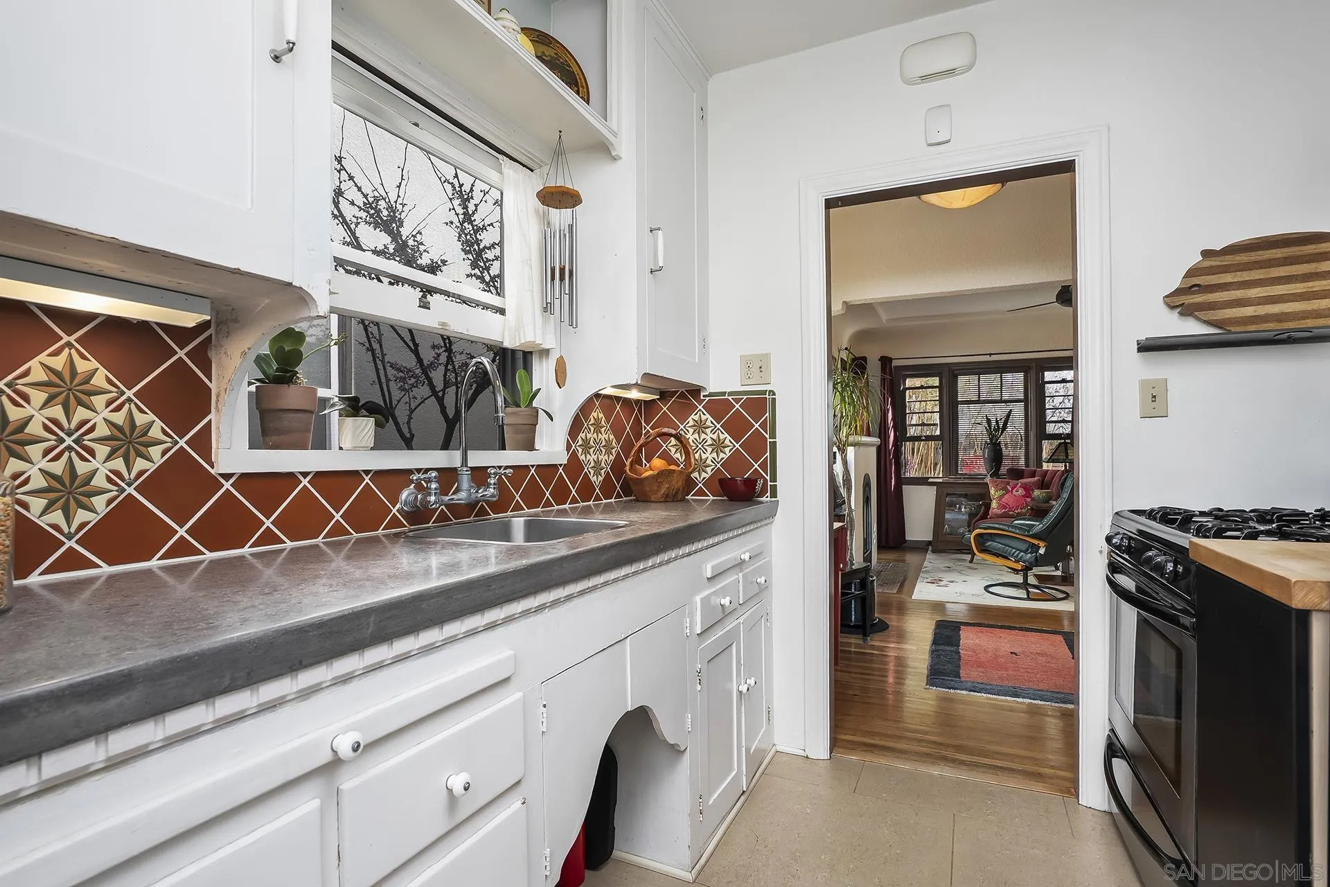 https://cdn.realtyfeed.com/cdn/127/260005153/02eec813691d05c9ae221822e2d663d1.webp