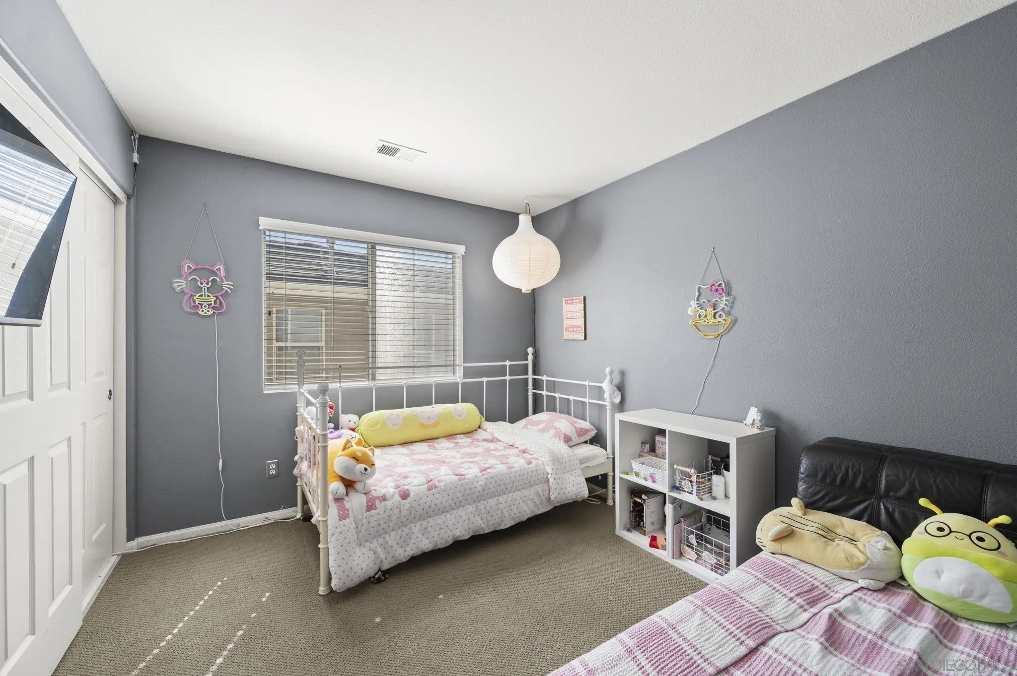 https://cdn.realtyfeed.com/cdn/127/260005157/50b8d27135d29dc2b08c746489e4869b.webp