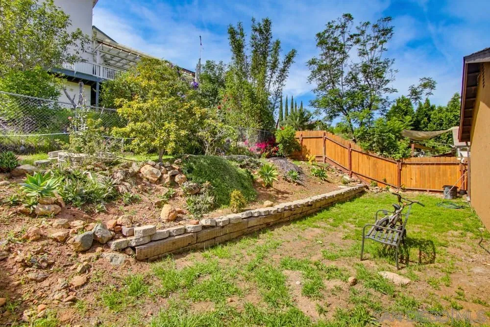 https://cdn.realtyfeed.com/cdn/127/260005161/1ec6d72d5964dd3503e611452cc2460a.webp