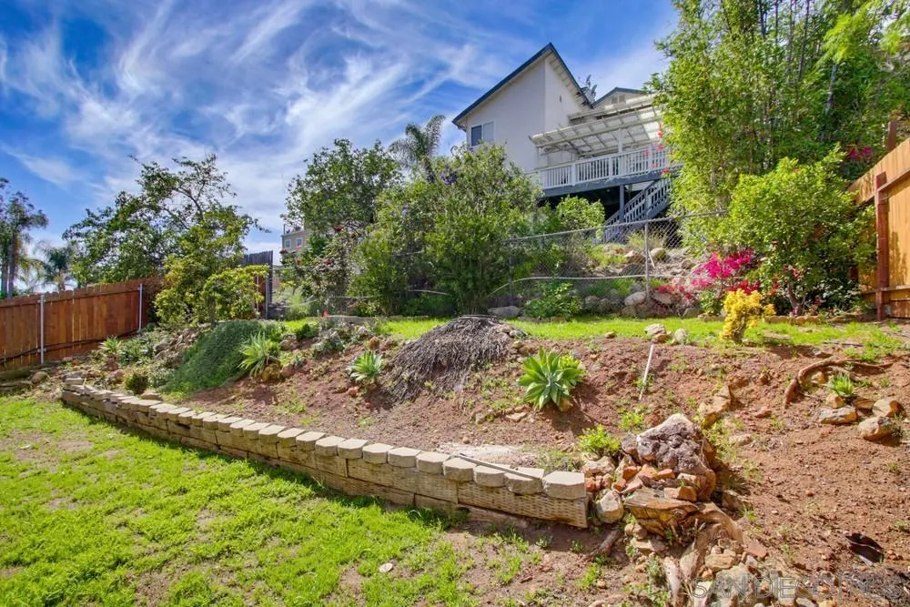 https://cdn.realtyfeed.com/cdn/127/260005161/210a7108928f98891e3410efbc6b0abb.webp