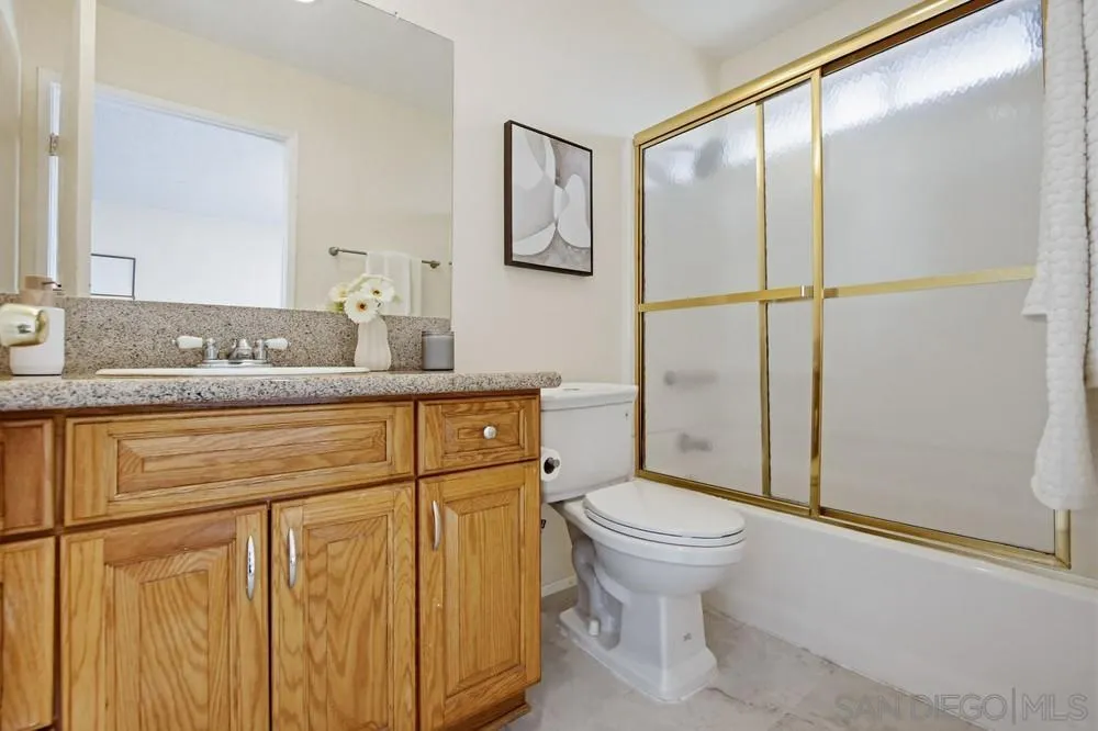 https://cdn.realtyfeed.com/cdn/127/260005161/85f7c3ec37a5d46798664e704be355e8.webp