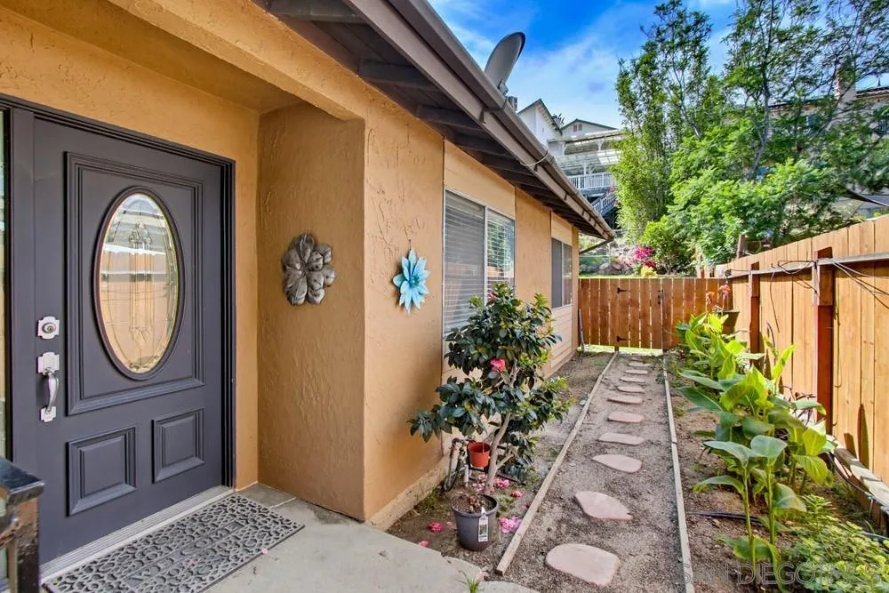 https://cdn.realtyfeed.com/cdn/127/260005161/95fb0bd38439bd70a3666f26fee40a18.webp