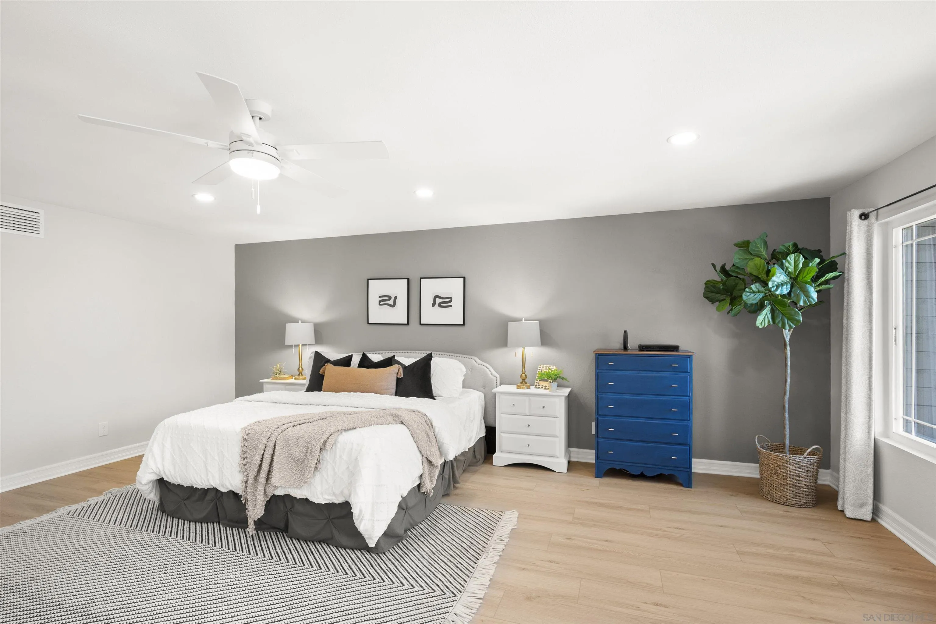 https://cdn.realtyfeed.com/cdn/127/260005163/6604d379b51759986839f4821d7afed0.webp