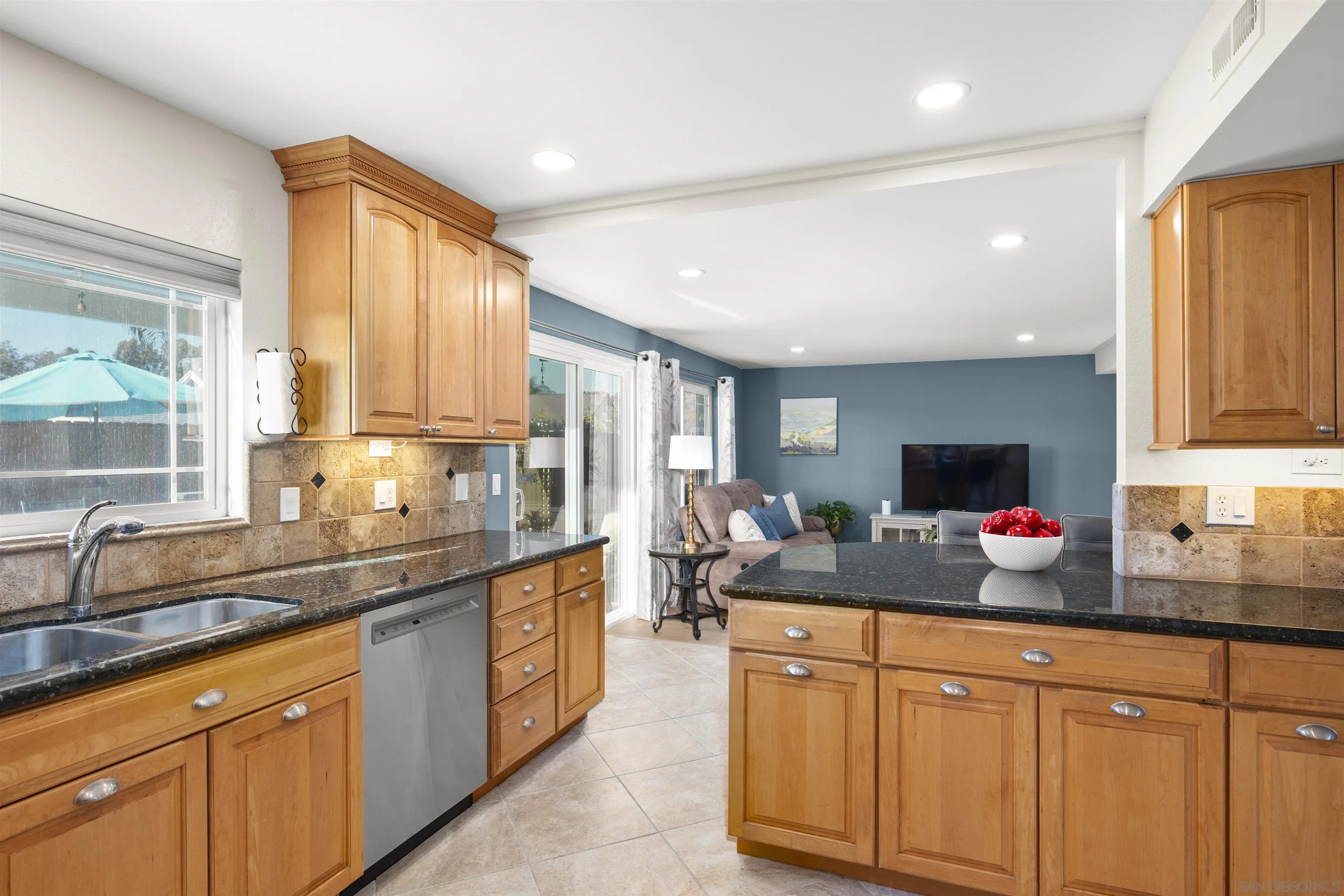 https://cdn.realtyfeed.com/cdn/127/260005163/aaadf0b97dd54fb276f916b5eb0c6e54.webp