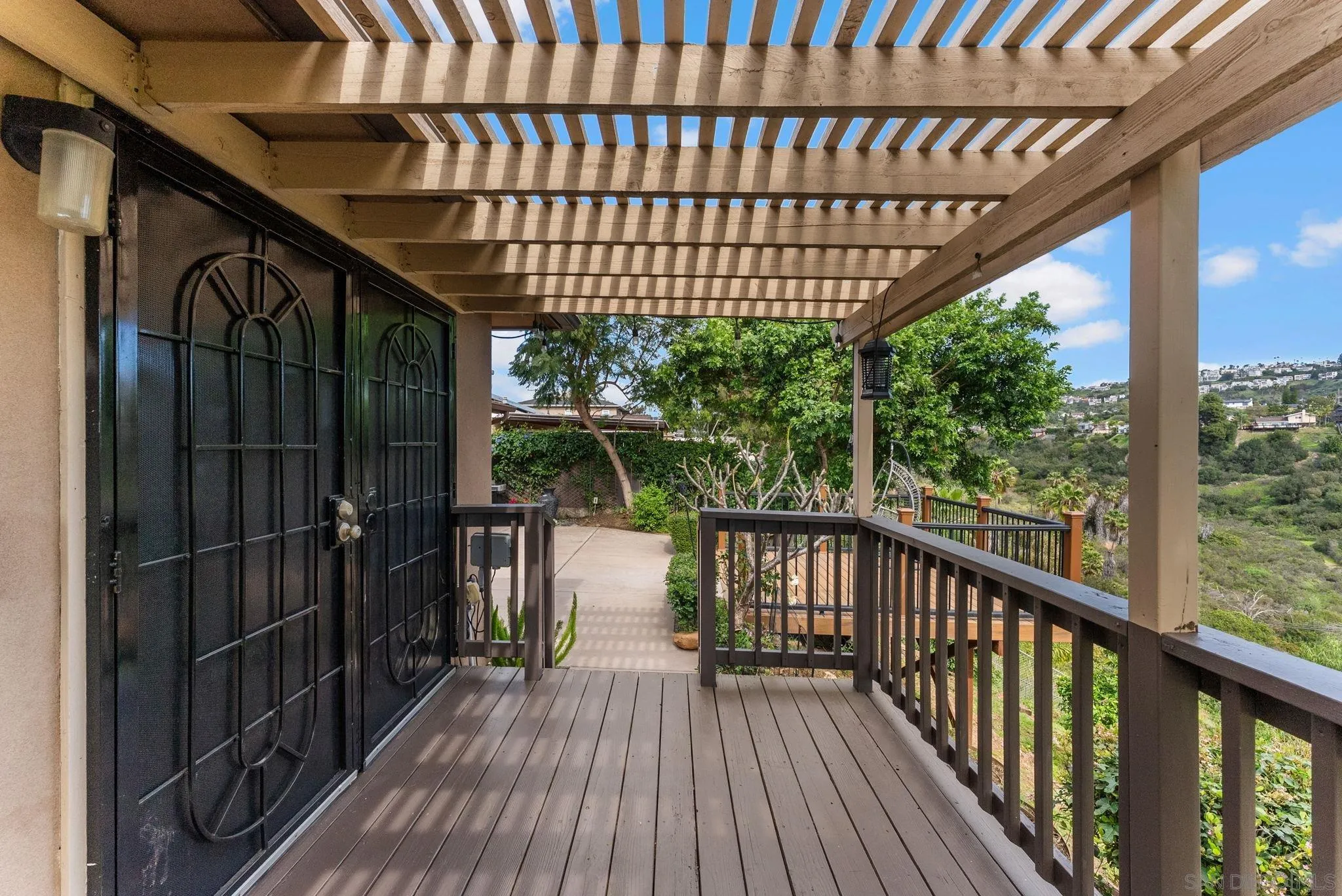 https://cdn.realtyfeed.com/cdn/127/260005178/c311eaa1800314c0062da3461041831c.webp