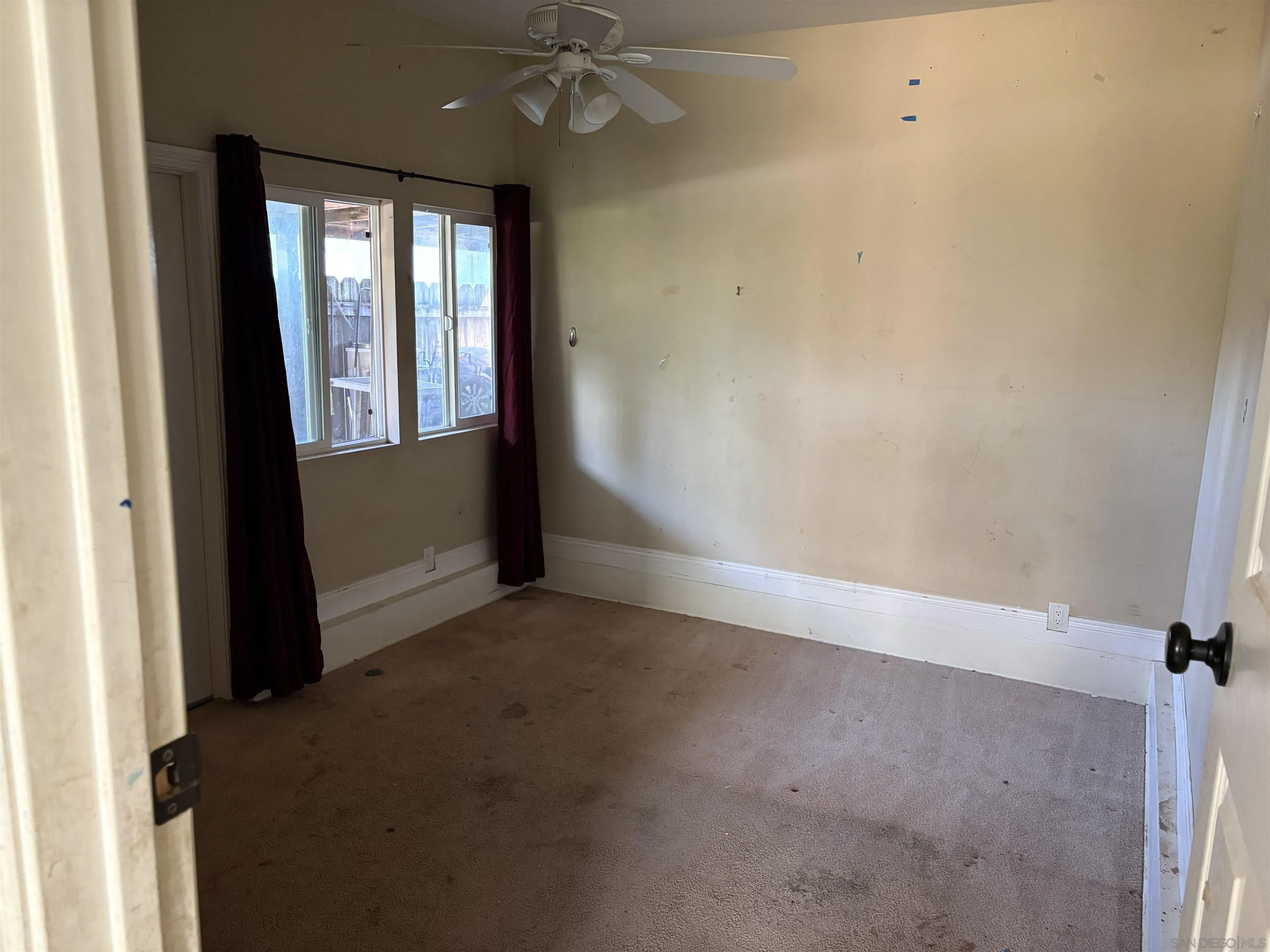https://cdn.realtyfeed.com/cdn/127/260005179/99b4ea6ffab0b6979a91616ecfbe2c44.webp