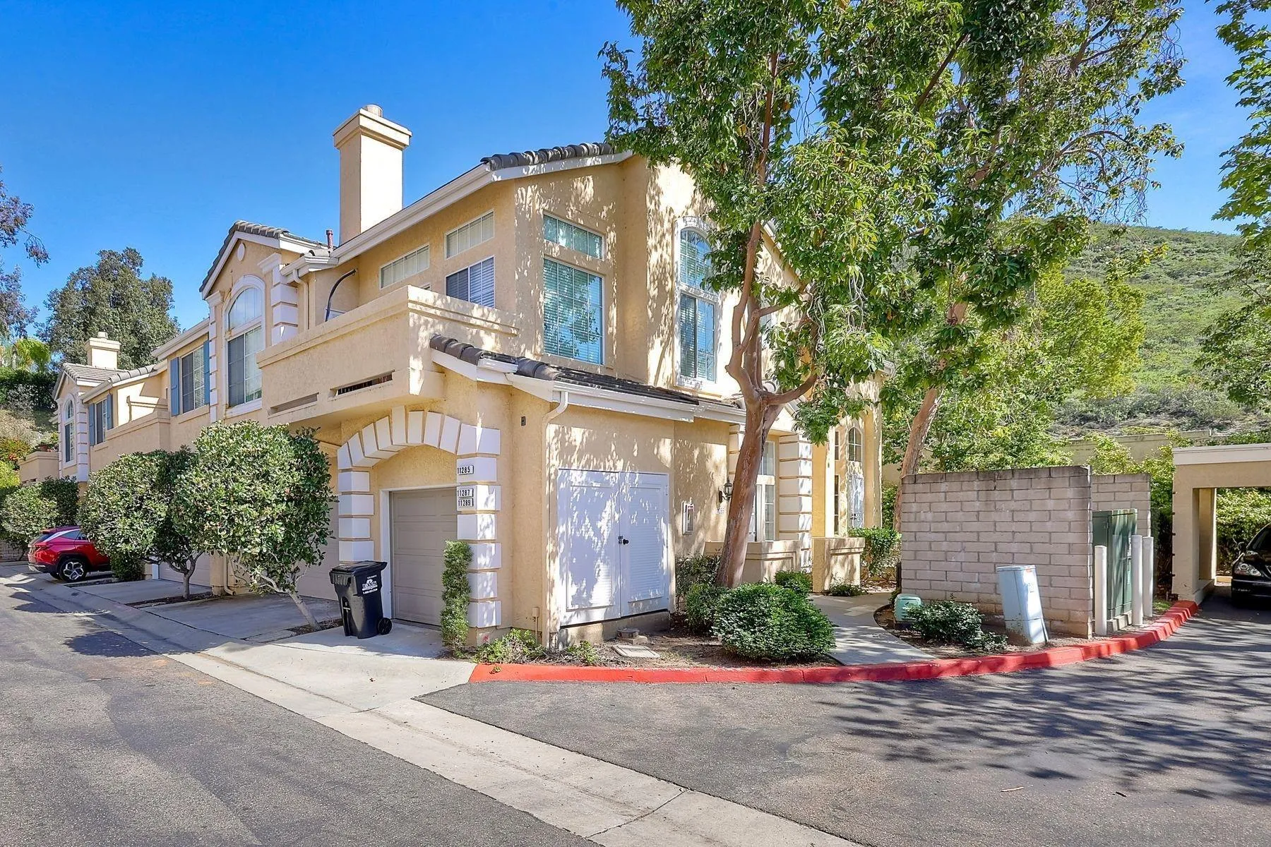 Photo #32: 260005189 Listing: Photo #32