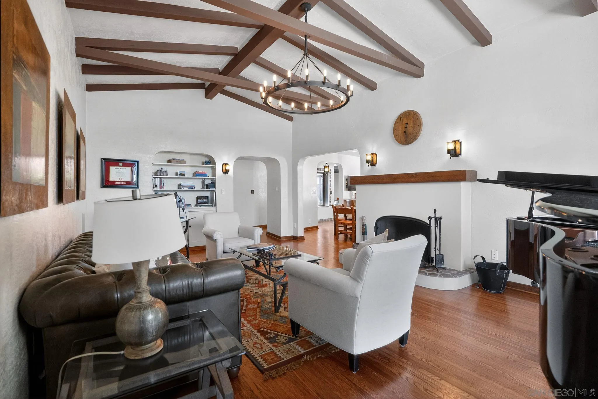 https://cdn.realtyfeed.com/cdn/127/260005197/61ea8c3580520a30519bd0b2cc218d8d.webp