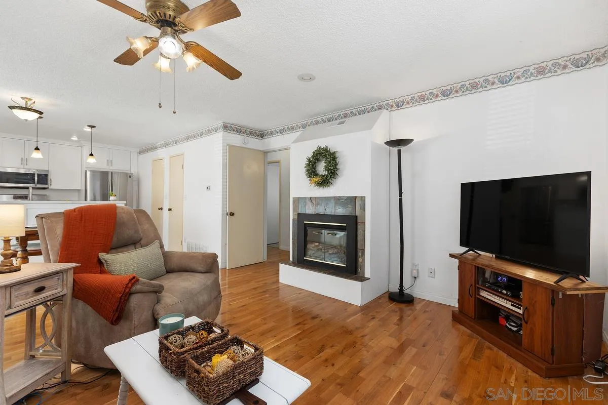 Photo #10: 260005200 Listing: Photo #10