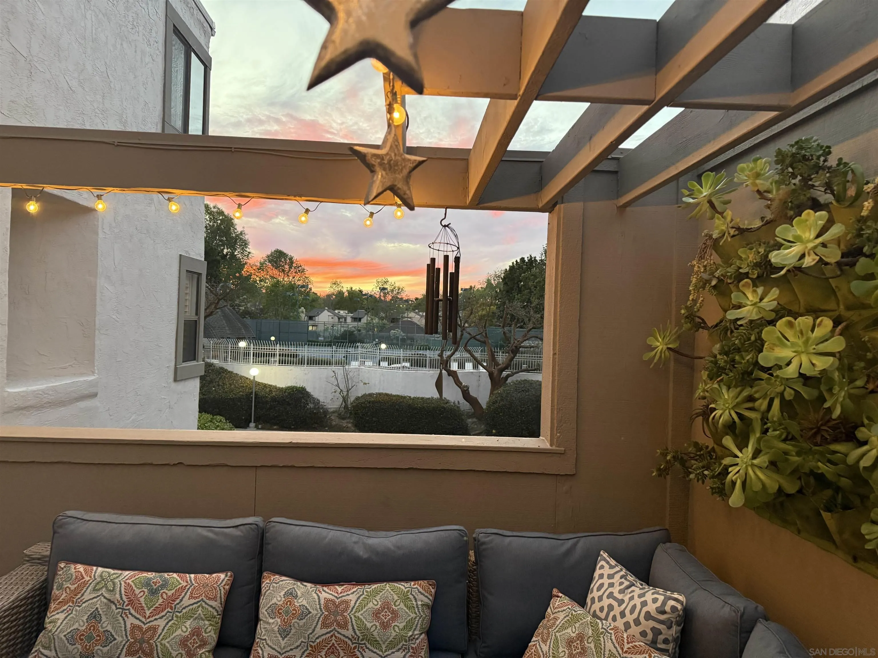 Condos, Lofts and Townhomes for Sale in La Jolla Village
