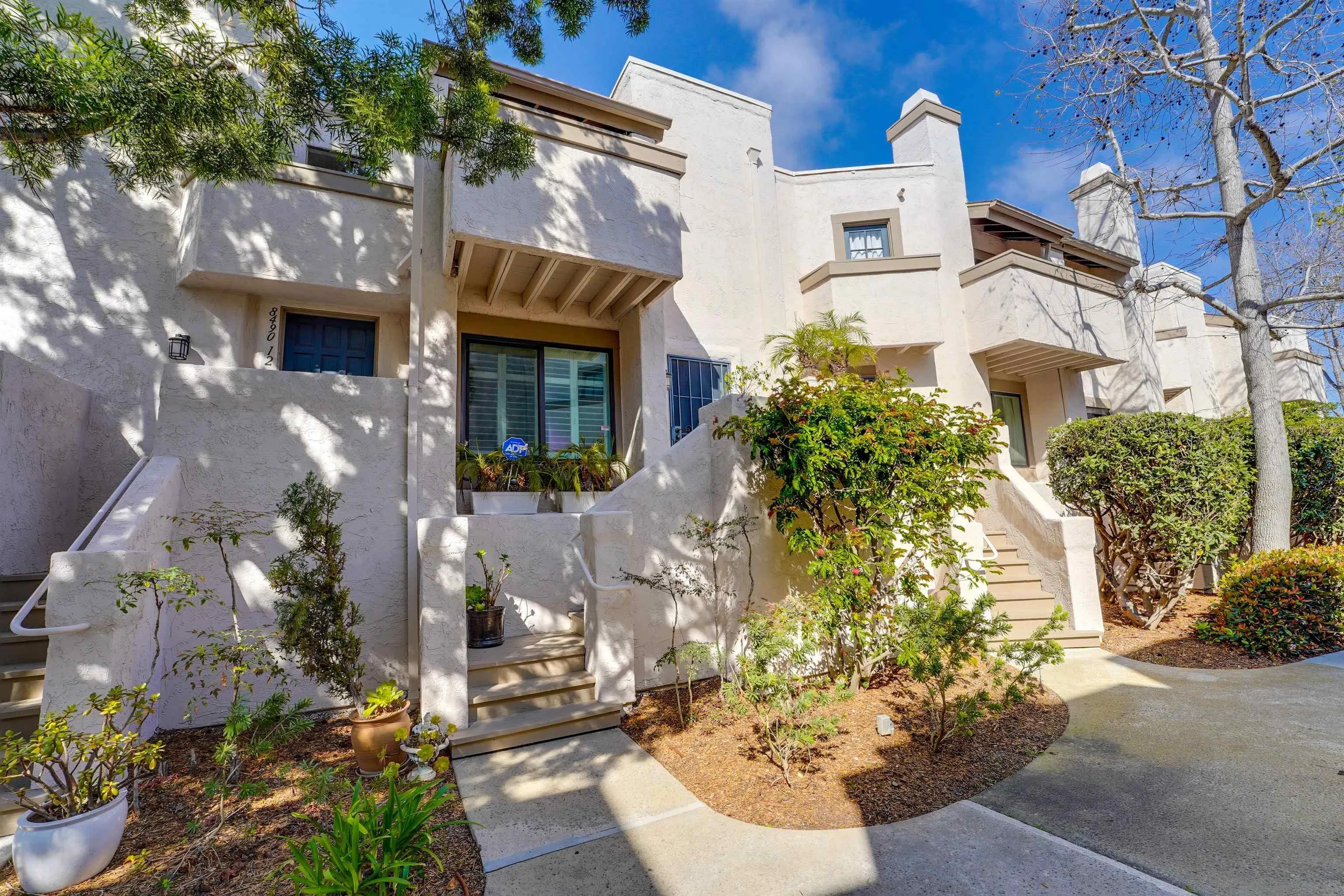 https://cdn.realtyfeed.com/cdn/127/260005204/70b83cf838b33cb1a6d5a66426911e56.webp