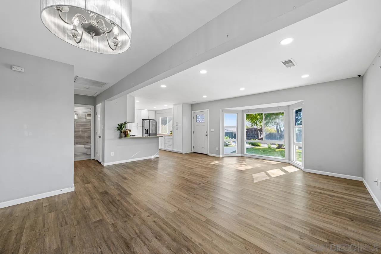 https://cdn.realtyfeed.com/cdn/127/260005205/538fc1eaa767a996d1202c6d1268a8ec.webp