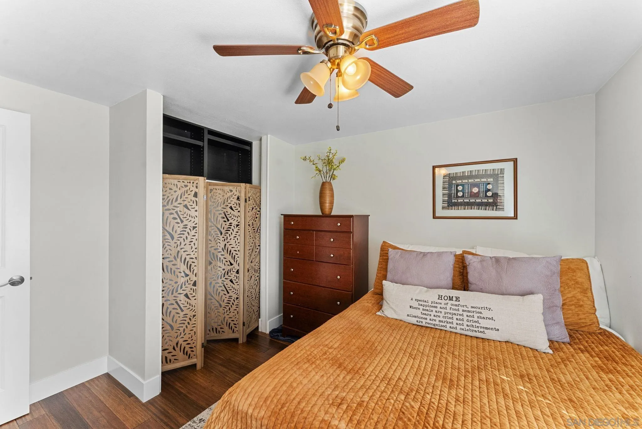 https://cdn.realtyfeed.com/cdn/127/260005210/1ebc4420b0cfb2217c4505ae69b938ab.webp
