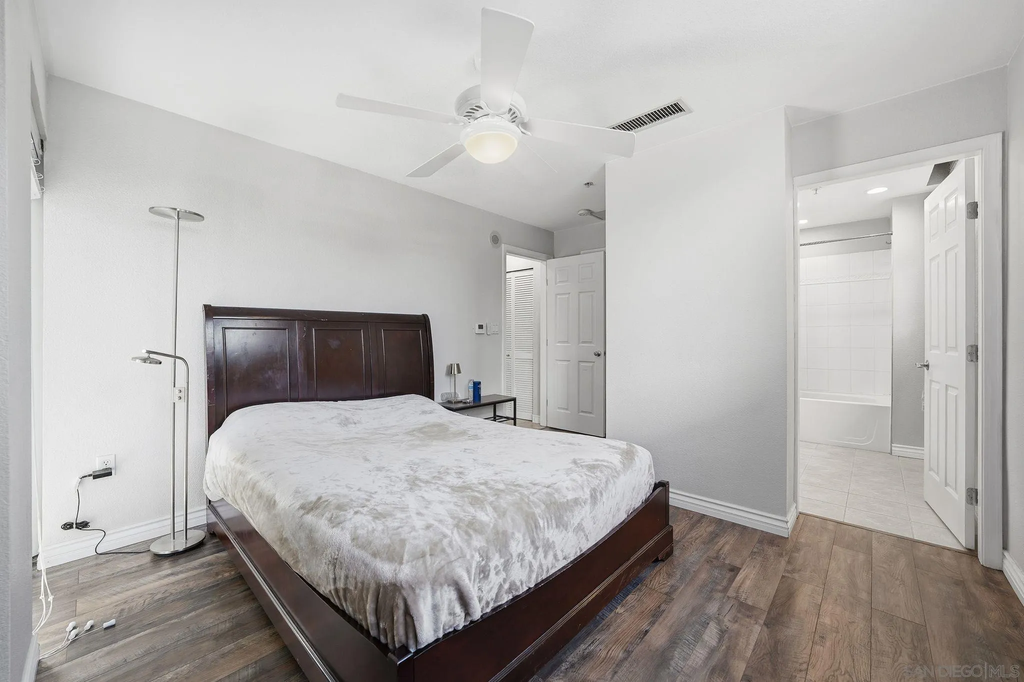 Photo #25: 260005214 Listing: Photo #25