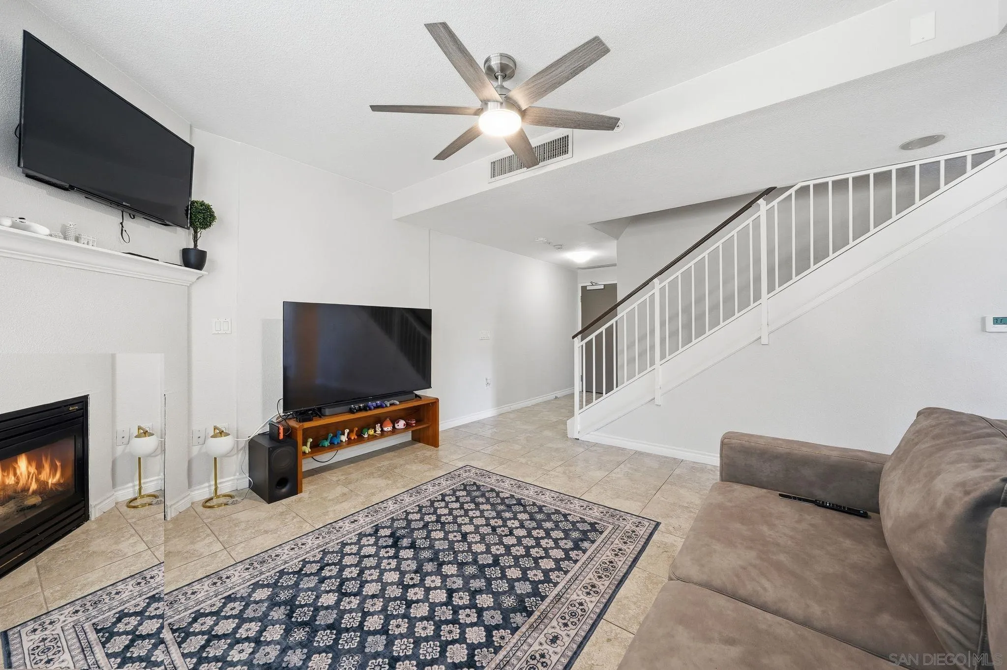 Photo #8: 260005214 Listing: Photo #8