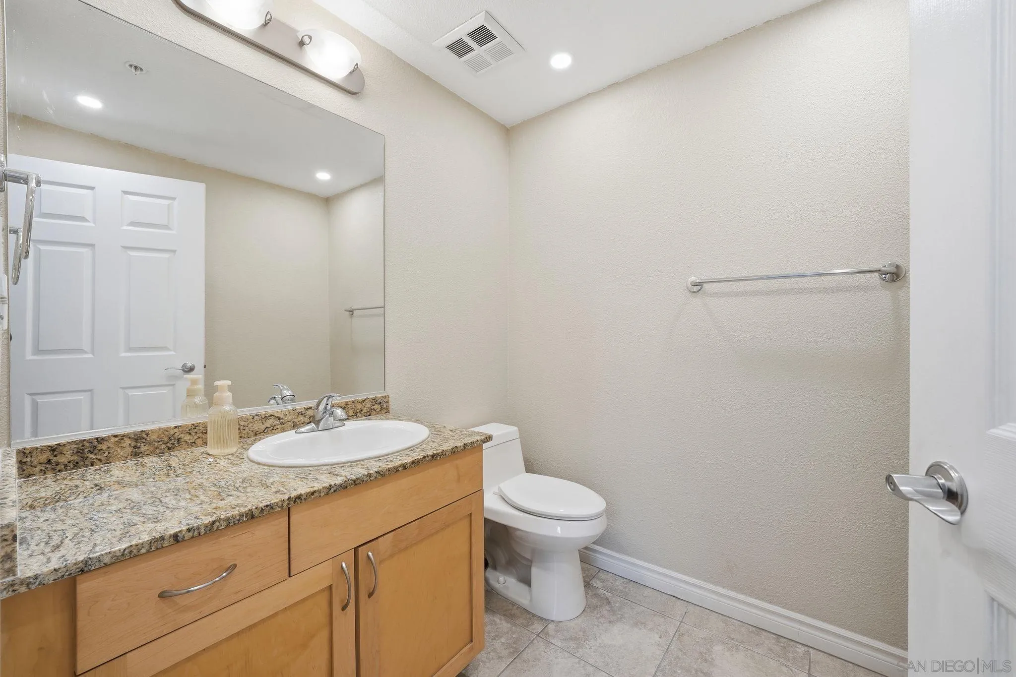 Photo #27: 260005214 Listing: Photo #27