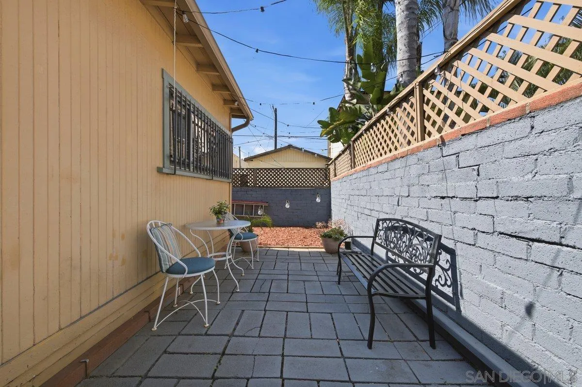 https://cdn.realtyfeed.com/cdn/127/260005216/79faa1e69d3ec35b0b8fe9f761a24de6.webp