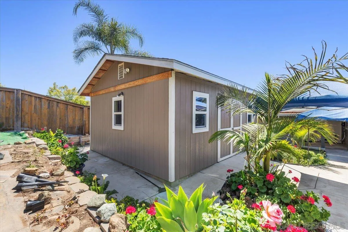 https://cdn.realtyfeed.com/cdn/127/260005217/ec148002c647746fc58706f83db30b49.webp