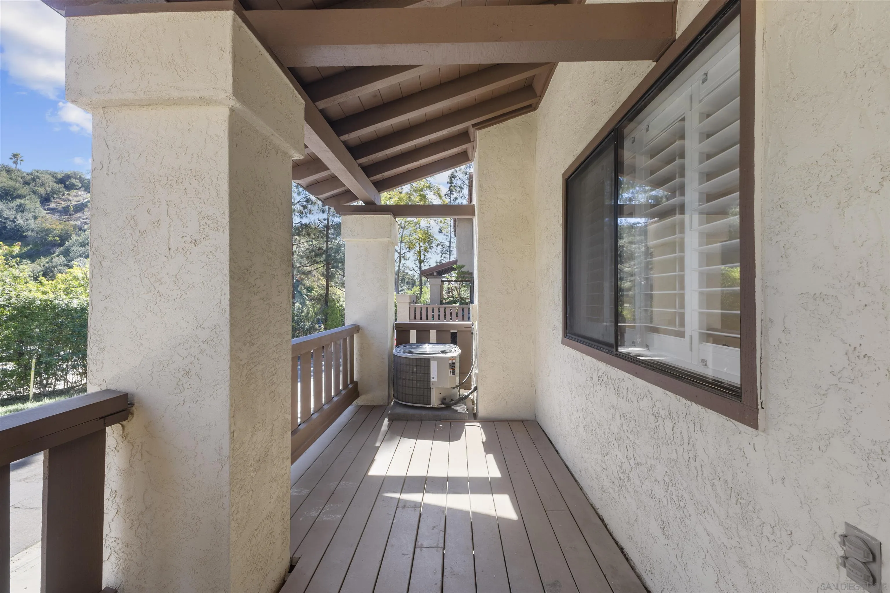 https://cdn.realtyfeed.com/cdn/127/260005218/af9723e996a76380e585dc75633e0acc.webp