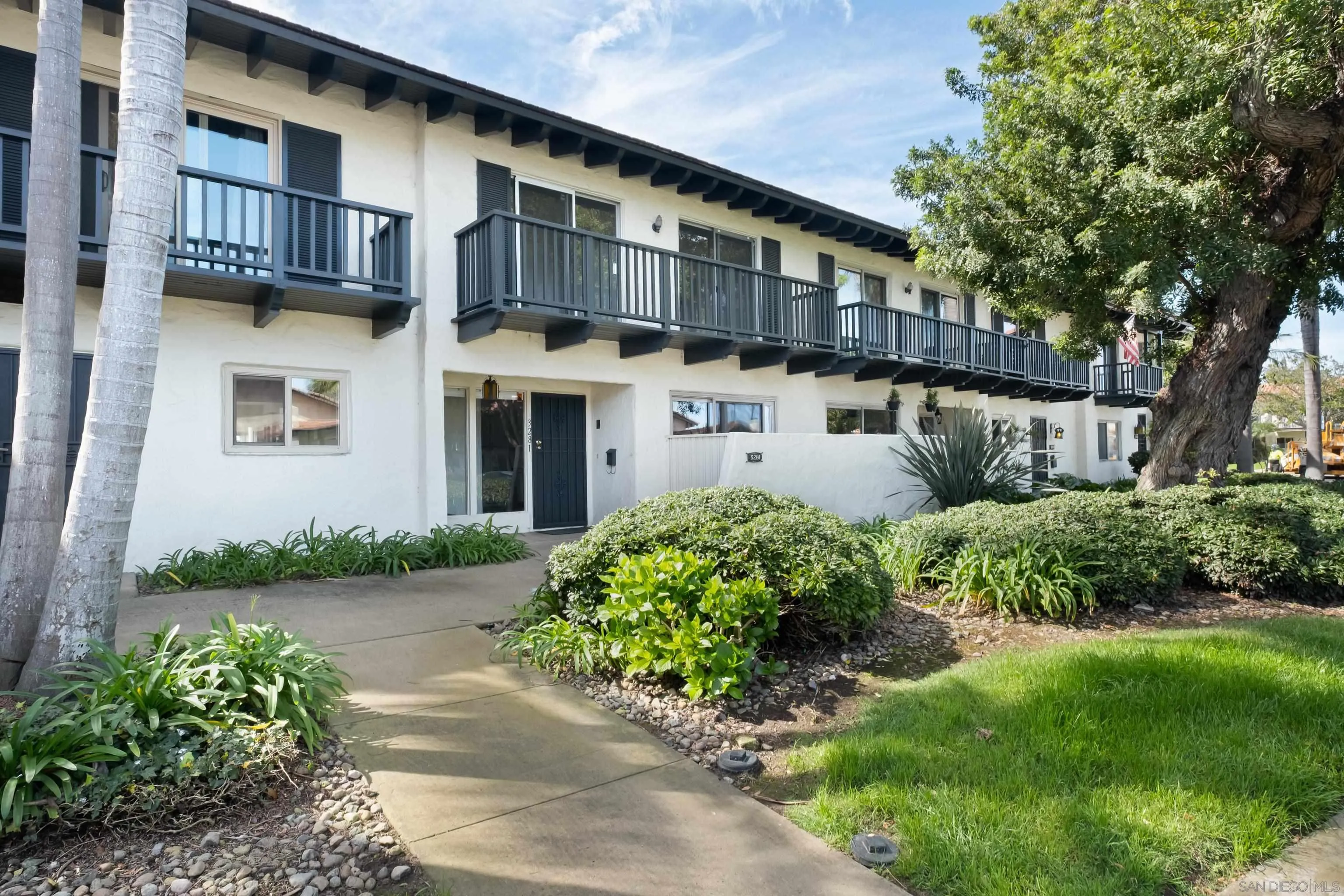 https://cdn.realtyfeed.com/cdn/127/260005223/690bf6c4218ce6de412913254fdc6a9f.webp