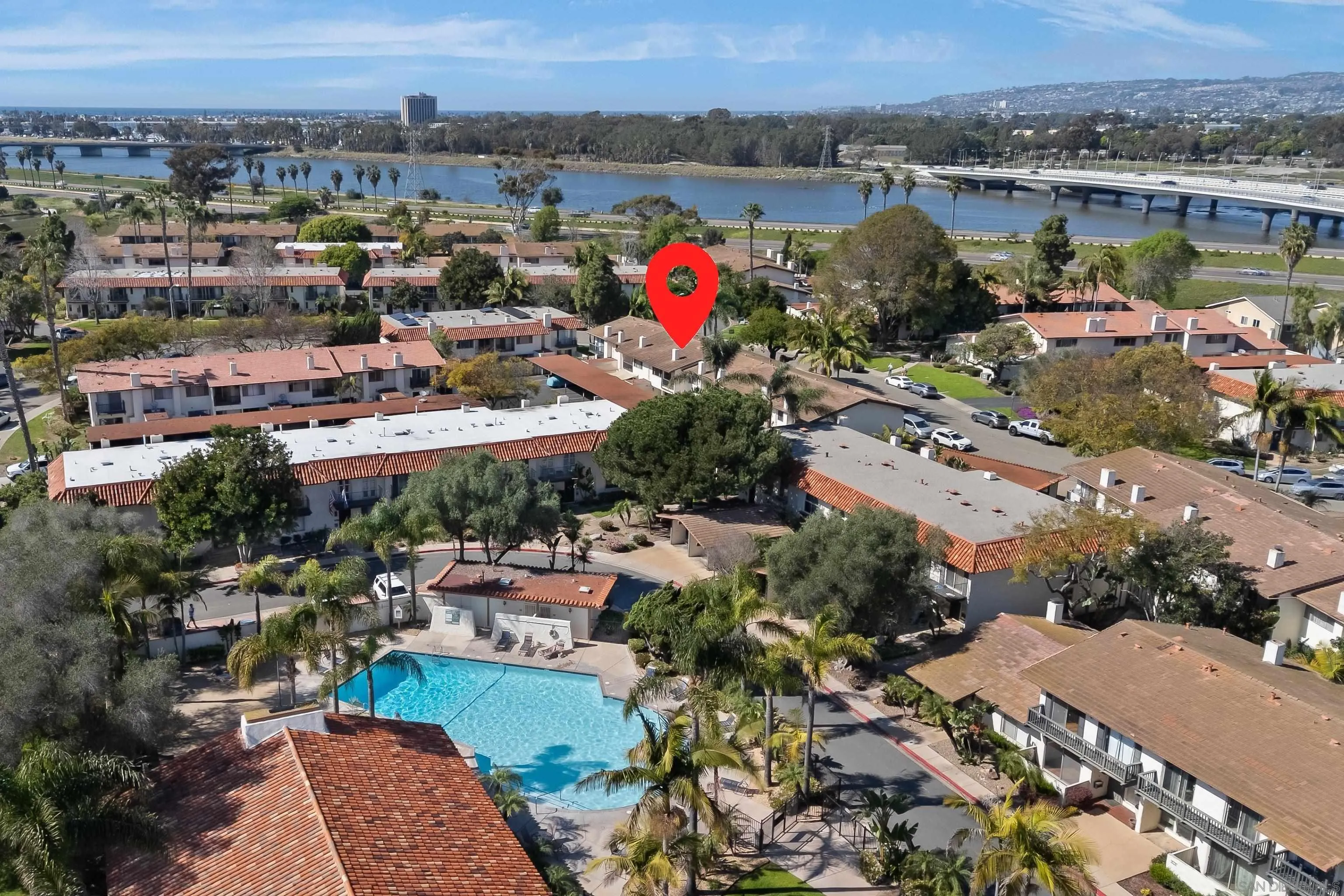 https://cdn.realtyfeed.com/cdn/127/260005223/9705c99ed08db7e9ffdaf198c3b01a97.webp