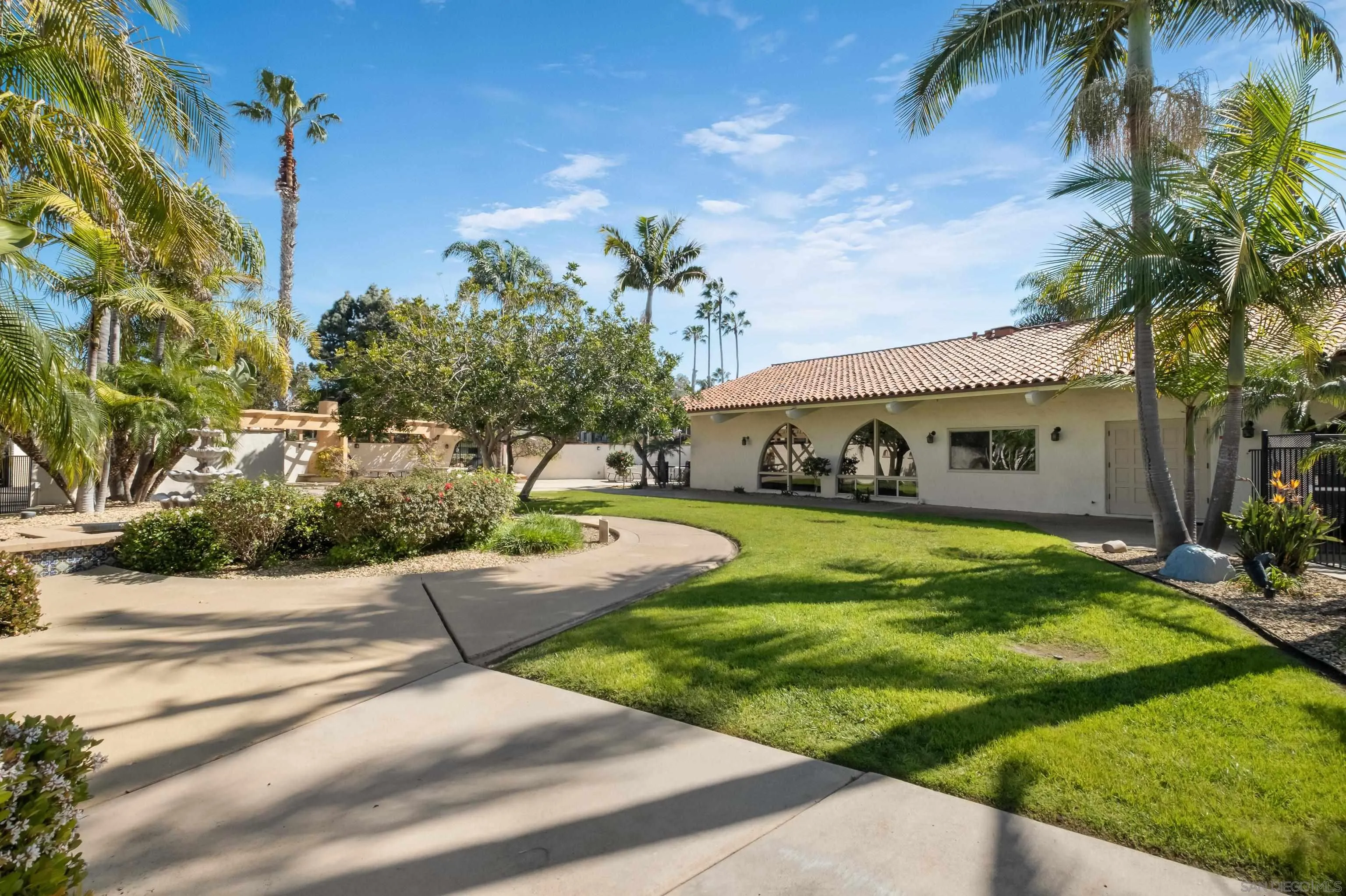https://cdn.realtyfeed.com/cdn/127/260005223/9ab0a79ec7475d5d8215e3966c2d1ba6.webp